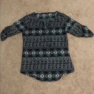 3/4 Sleeve V-Neck Blouse